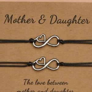 2pcs Mothers Day Heart Decor String Bracelet
